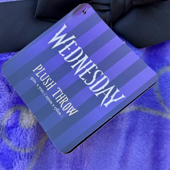 Netflix Wednesday Addams Throw Blanket 60 in. x 70 in. Purple Umbrella NWT - Picture 4 of 12